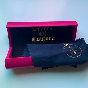 Heart-Shaped Pink Juicy Couture Clamshell Glasses Case Crest Detail w/JC Cloth
